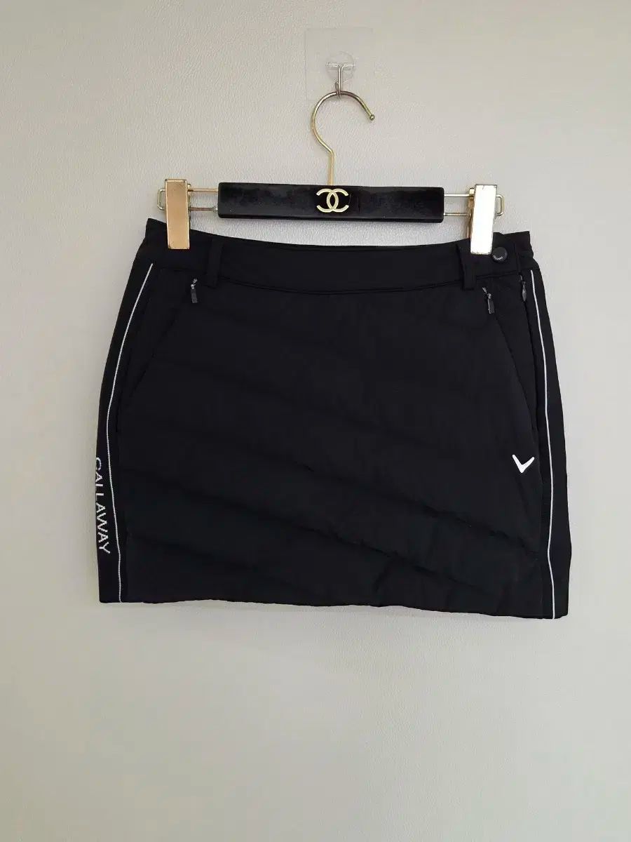 Callaway キャロウェイ レディース 防風 グースダウン サイド ISTJ VENDING MACHINE Ver. ゴルフ スカート ブラック