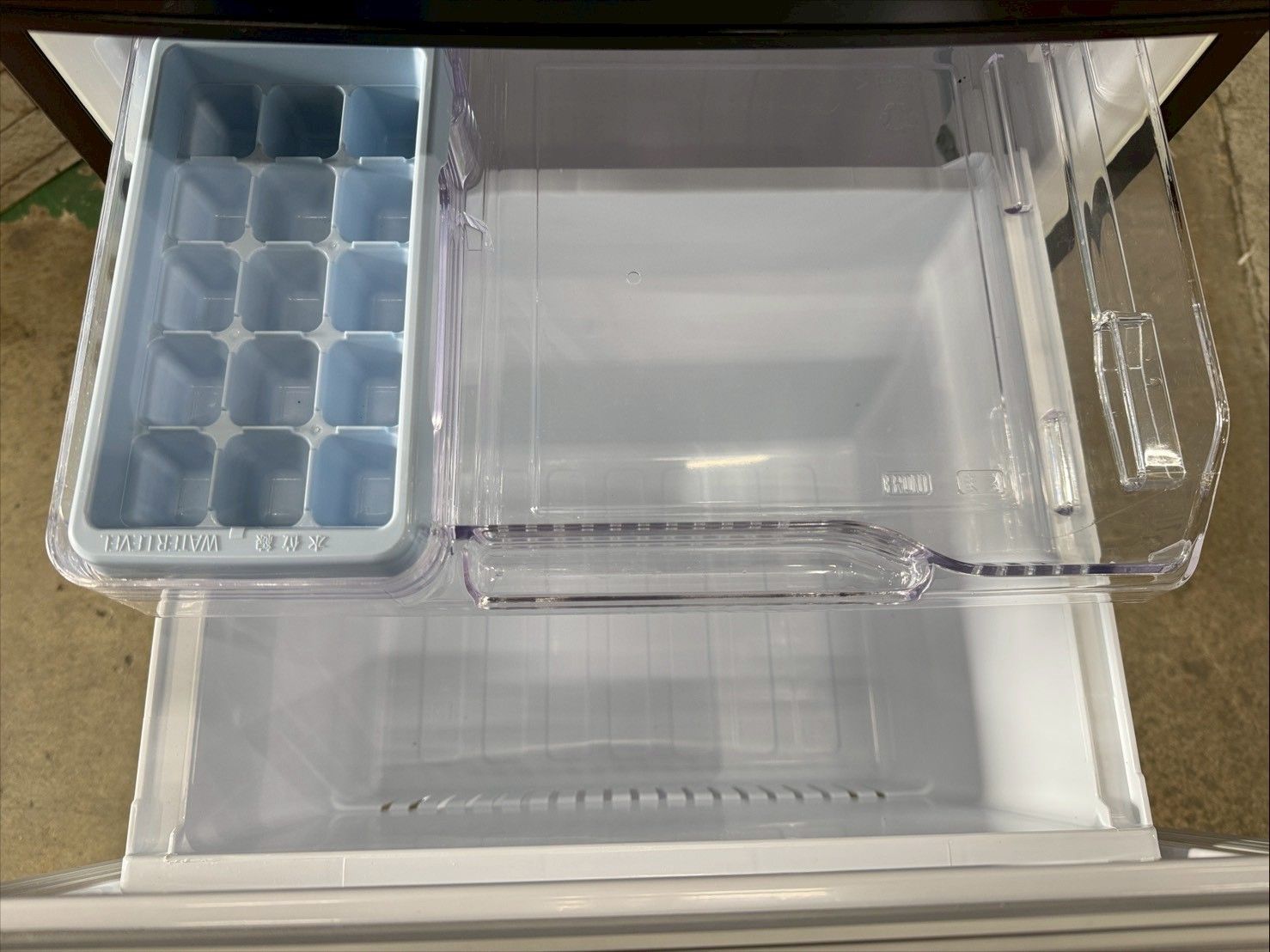 大阪送料無料★3か月保障付き★2022年★MR-P15EG-B1★IR-839 大阪送料無料☆3か月保障付き☆冷蔵庫☆三菱☆2ドア