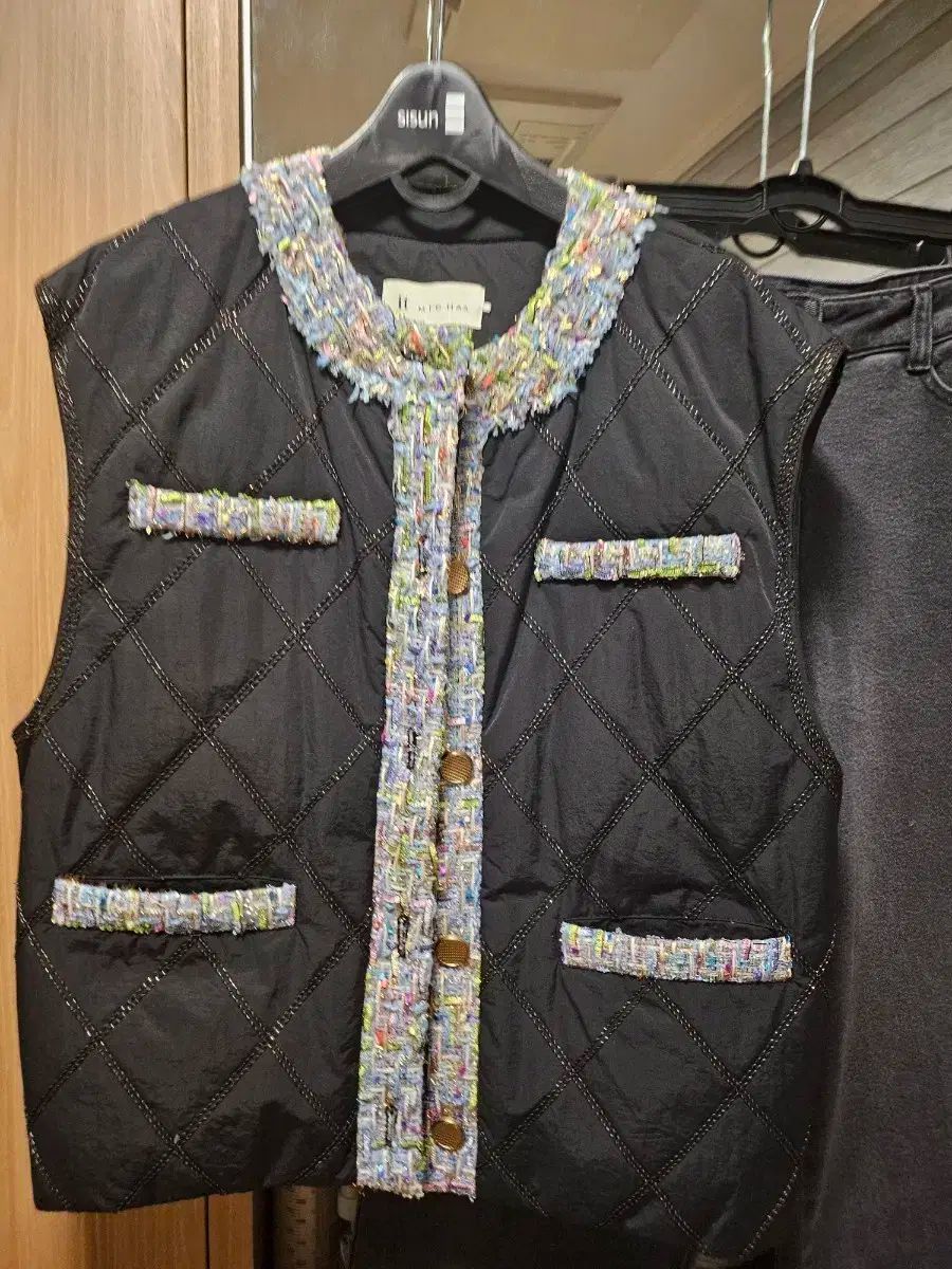 イッミシャ ツイードベスト ダウン