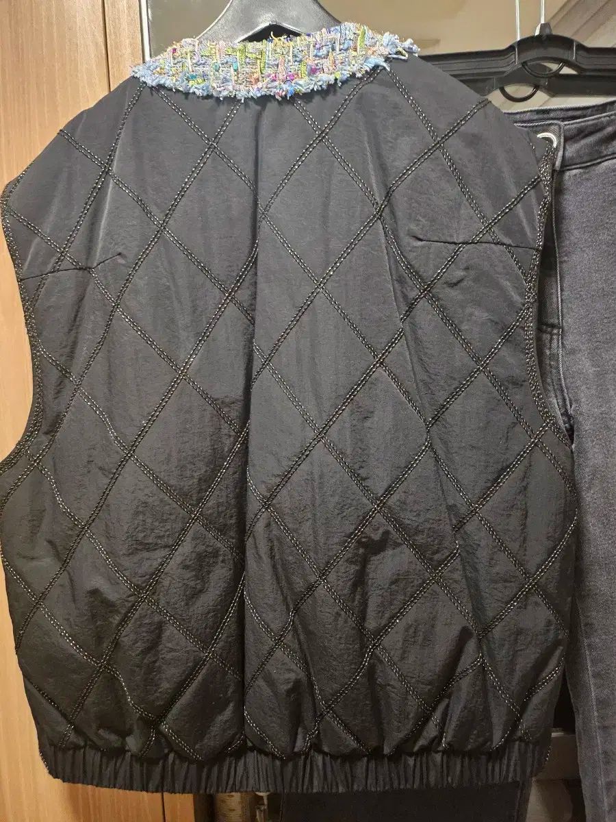 イッミシャ ツイードベスト