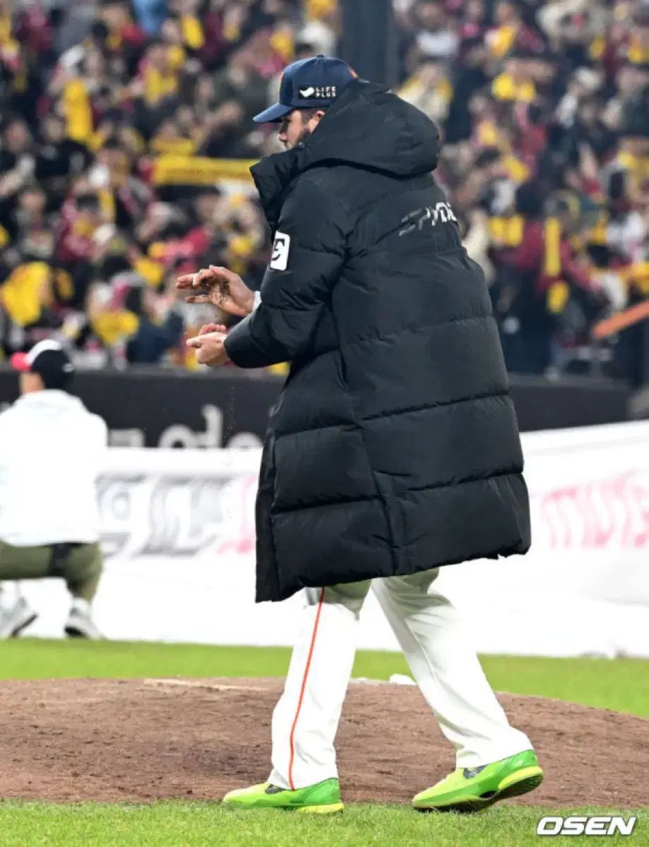 ダウンジャケット