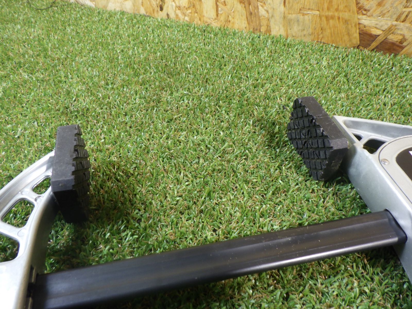 ムラテックKDS メタルバークランプ300mm