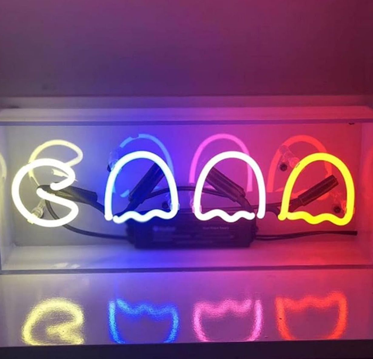 ネオンサイン パックマンデザイン マルチ ガラス製 インテリアライト ゲーム装飾