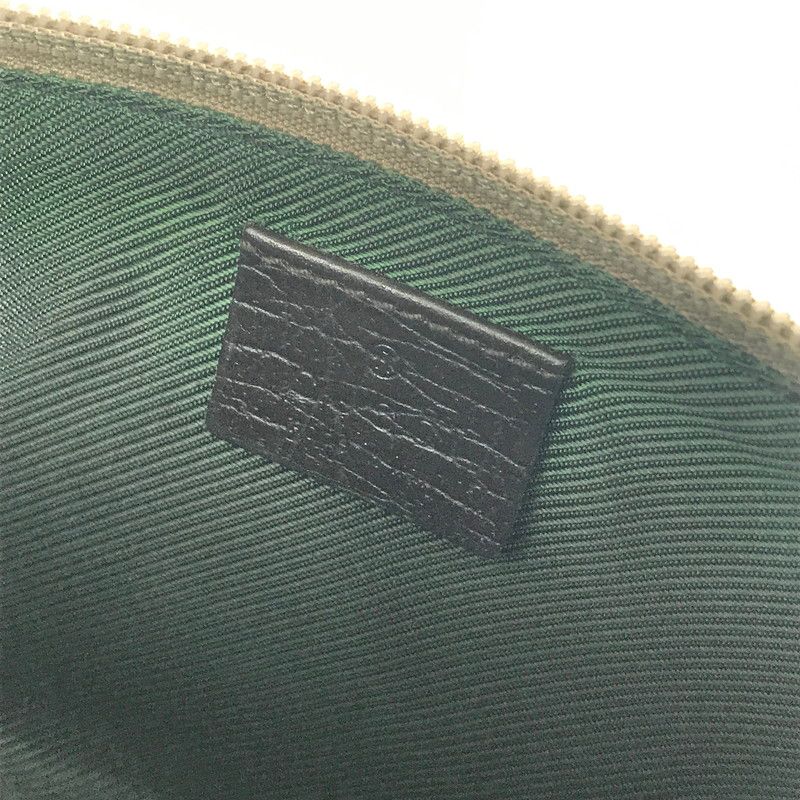 180-251107-rt-25-tag