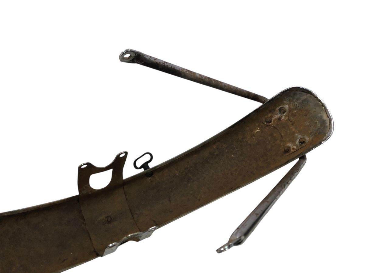 SUZUKI 人気 GT550 フロントフェンダー レストア ストック 流用にも