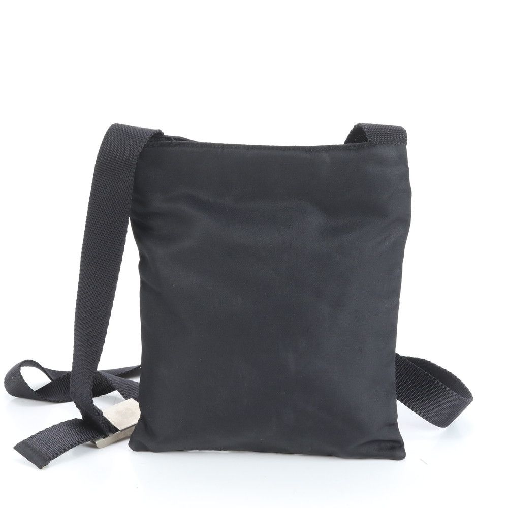 【極美品】PRADA テスートナイロン　メッセンジャーバッグ　トライアングルロゴ 極美品 プラダ テスート ナイロン 三角 トライアングル ロゴ