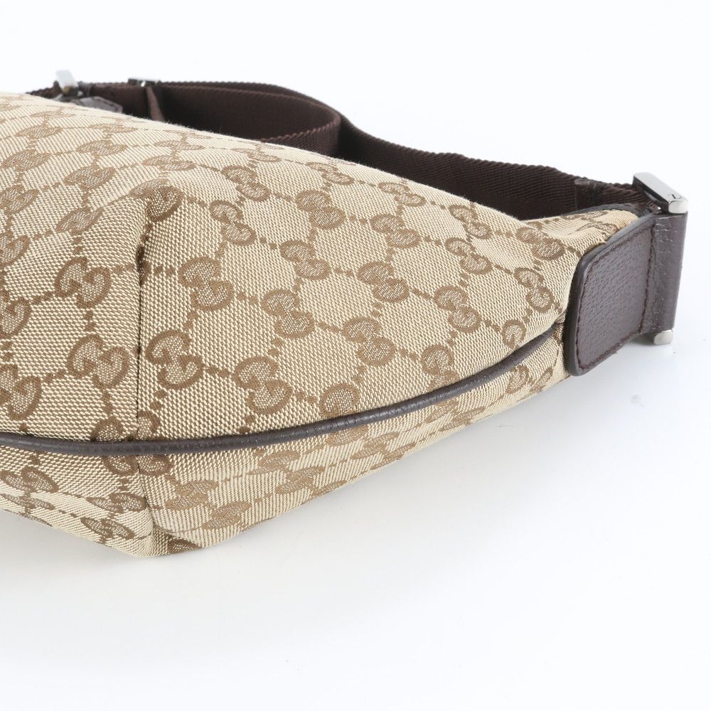 グッチ　ショルダーバッグ　GGキャンバス　総柄　ロゴプレート　レザー　美品 GUCCI グッチ ショルダーバッグ サコッシュ GGキャンバス レザー 総柄