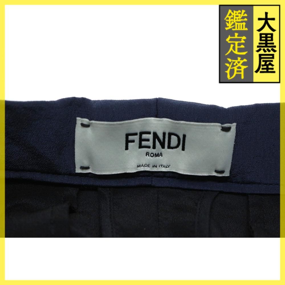 フェンディ トラックパンツ
