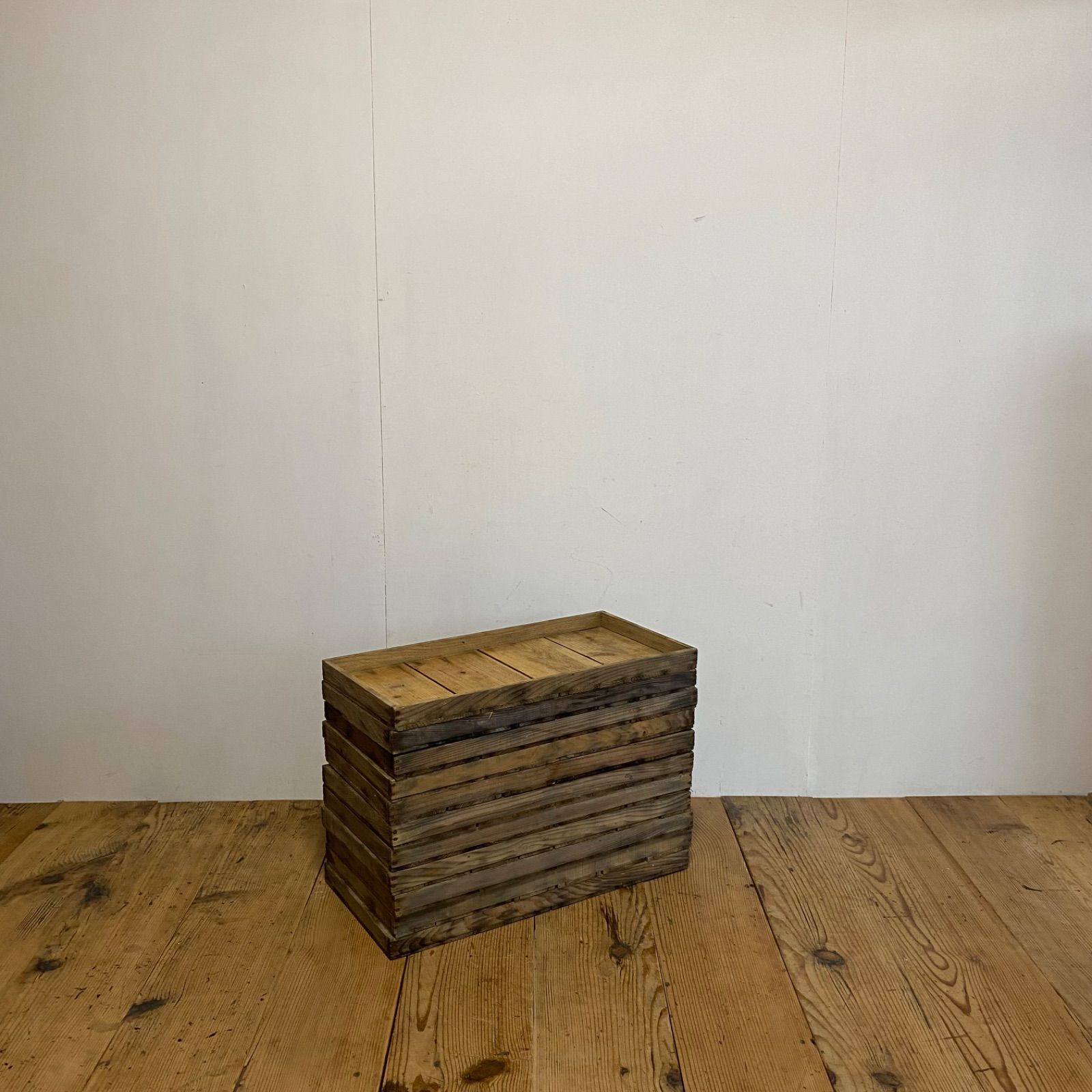 古い収納木箱 古道具 11点セット アンティーク 育苗箱 木箱 無垢材 古農具 古道具 y240