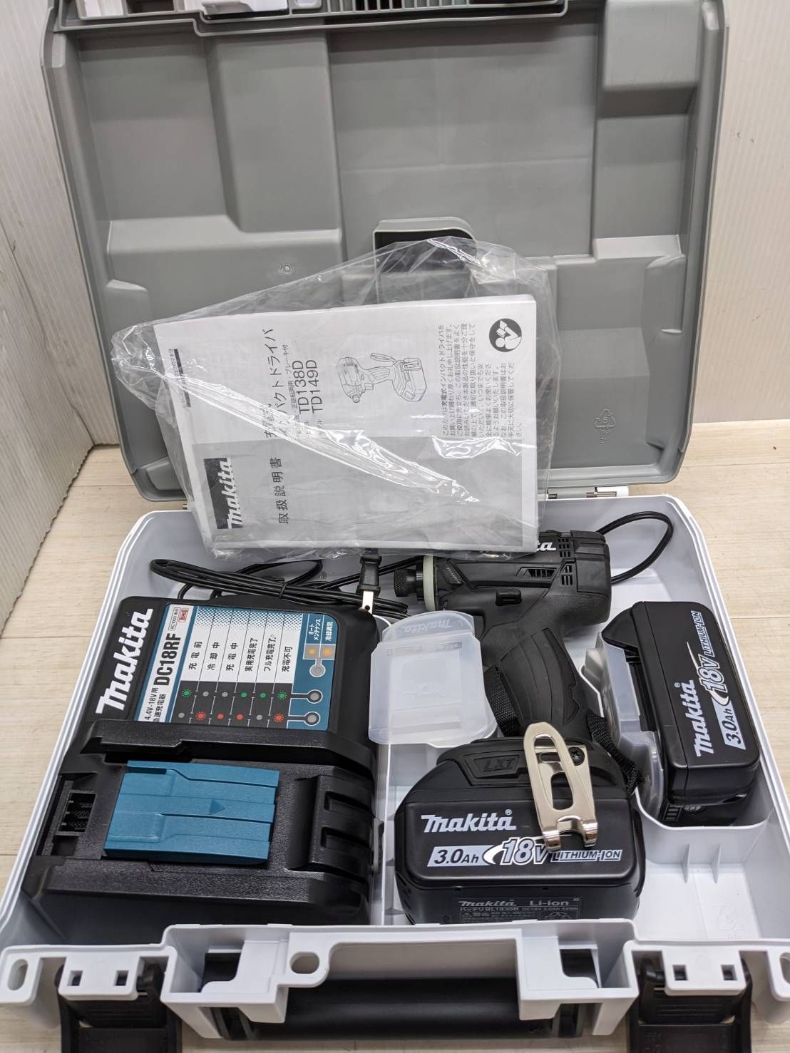 S97254 マキタ コードレスインパクトドライバー TD149DRFXB