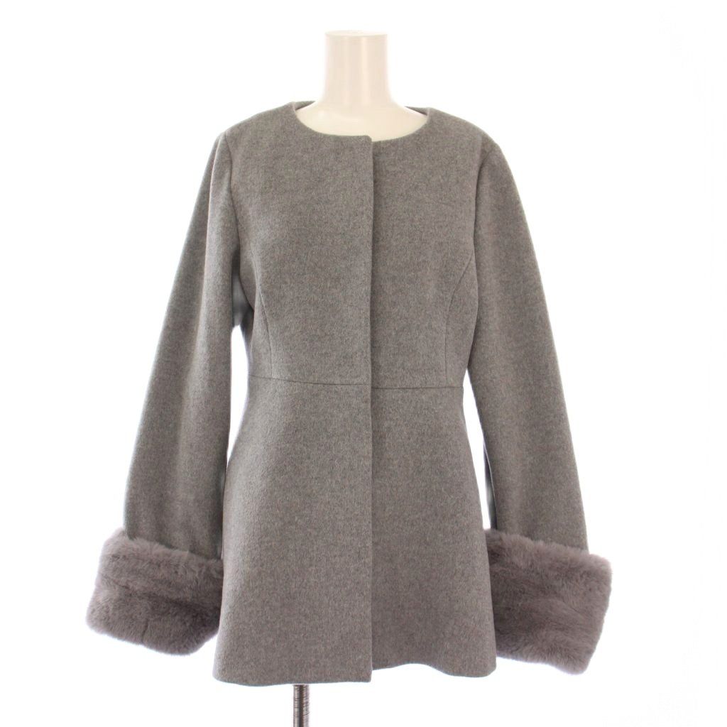 フェイクファースリーブぺプラムコート natural beauty basic NATURAL BEAUTY BASIC（ナチュラルビューティーベーシック）の