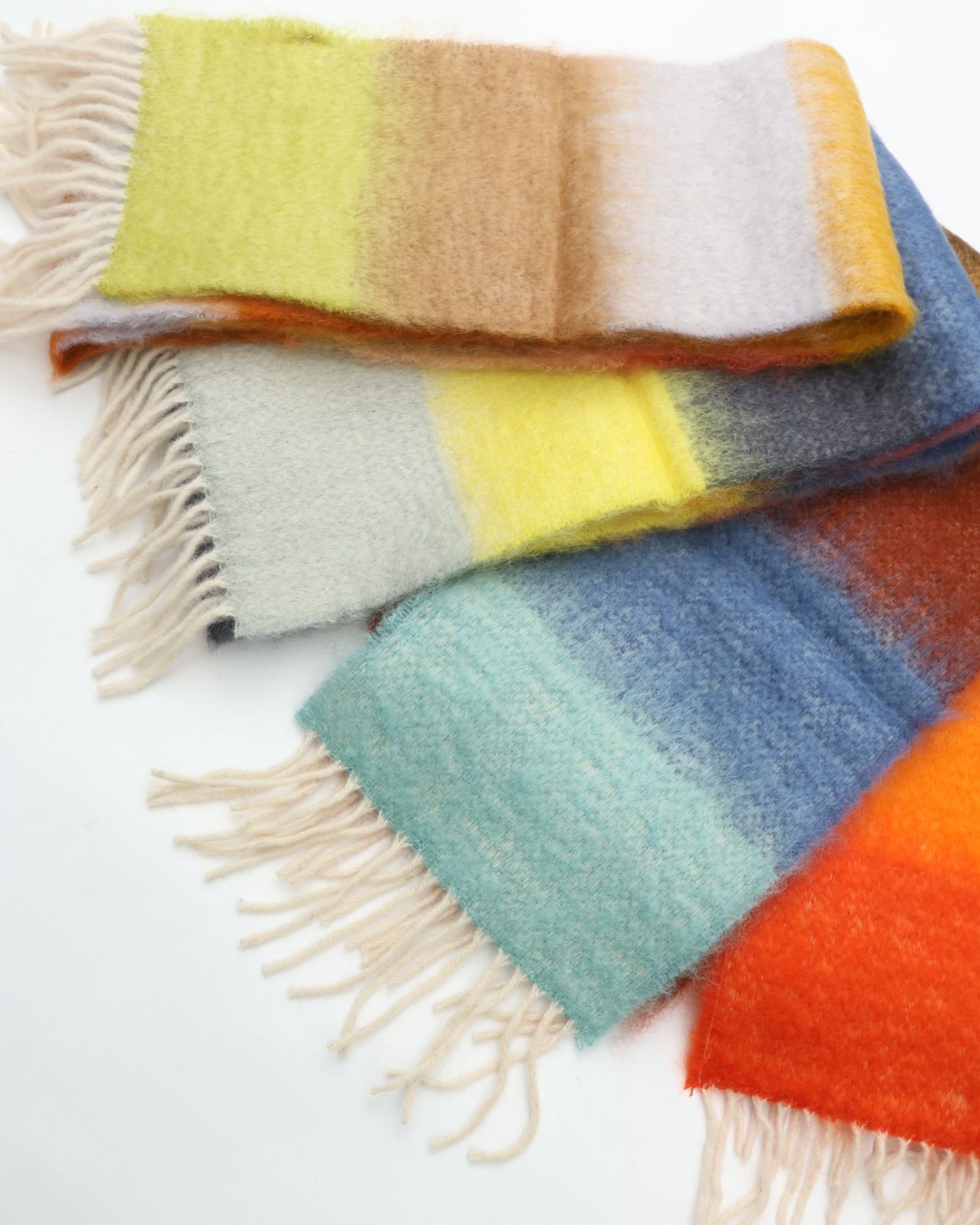  MANTAS EZCARAY マンタスエスカライ MATISSE モヘアストール C 74 HM-24 オレンジ系 マフラー マフラー 小物