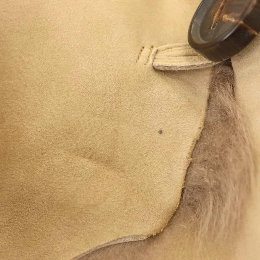 KARL DONOGHUE・羊皮・ムートン・ケープ・ネックウオーマー・膝かけ KARL DONOGHUE・羊皮・ムートン・ケープ・ネックウオーマー・膝かけ