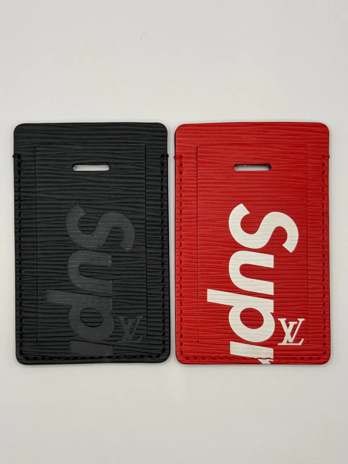 Louis Vuitton シュプリーム コラボ ネームタグ