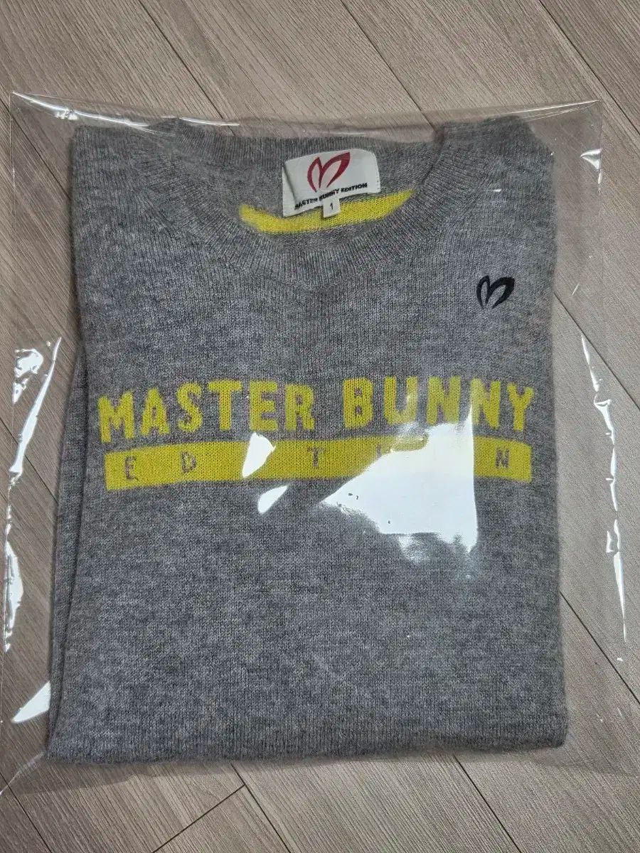 マスターバニーエディション レディース カシミア 100 ゴルフ ラウンドネック