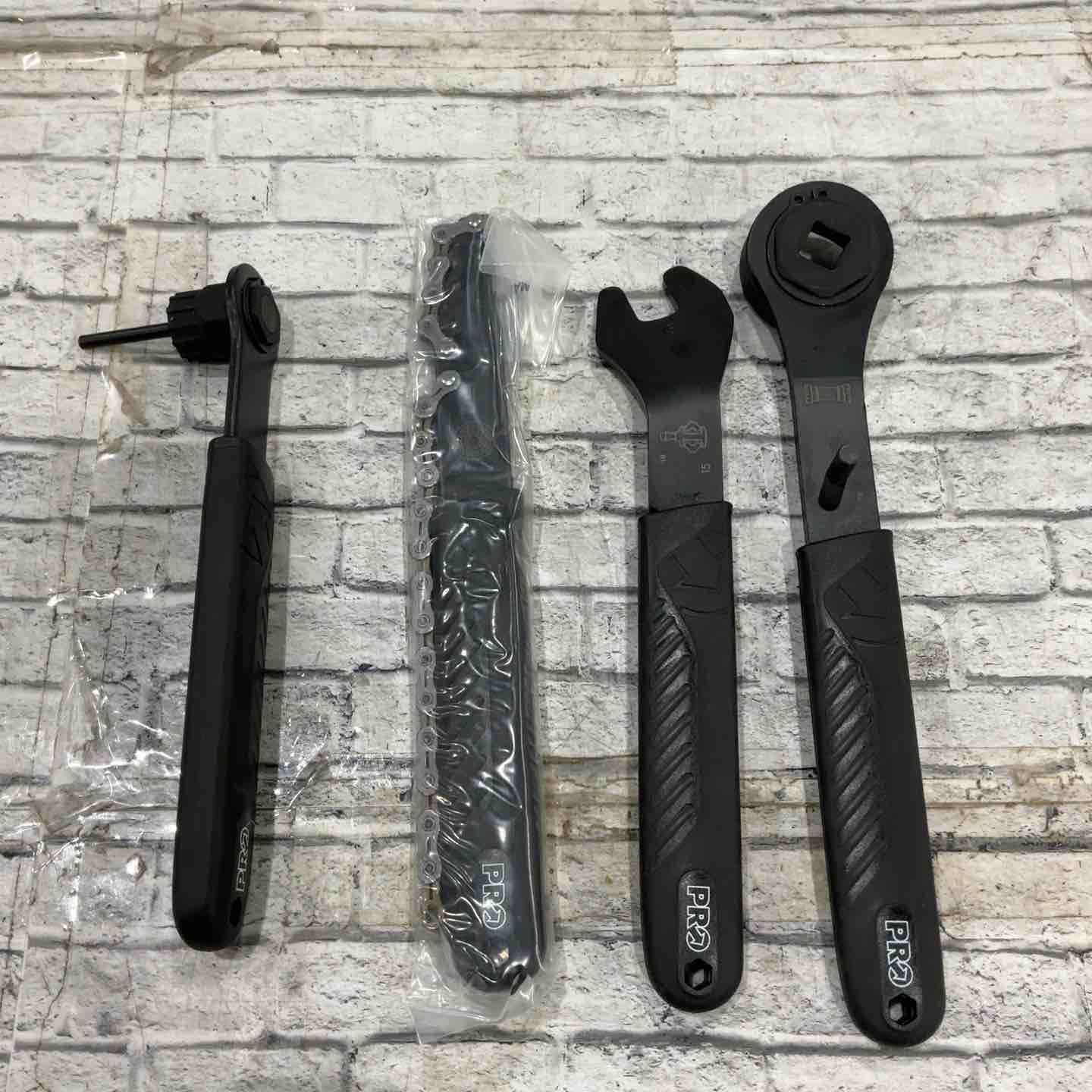 プロ PRO アドバンスド ツールボックス R20RTL0106X 自転車整備用 工具セット 川口店