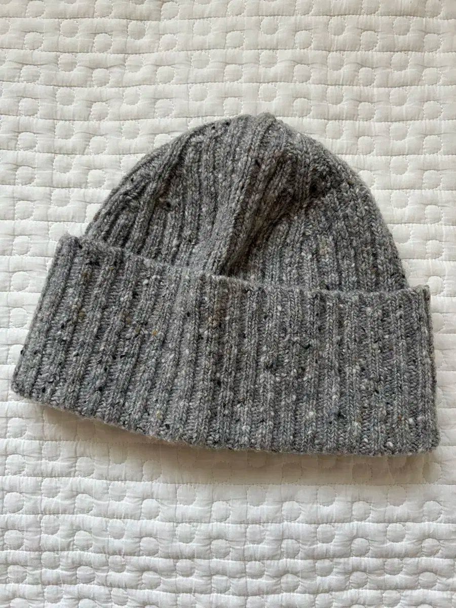 ドレイクス x エメレオンドレ ビーニー