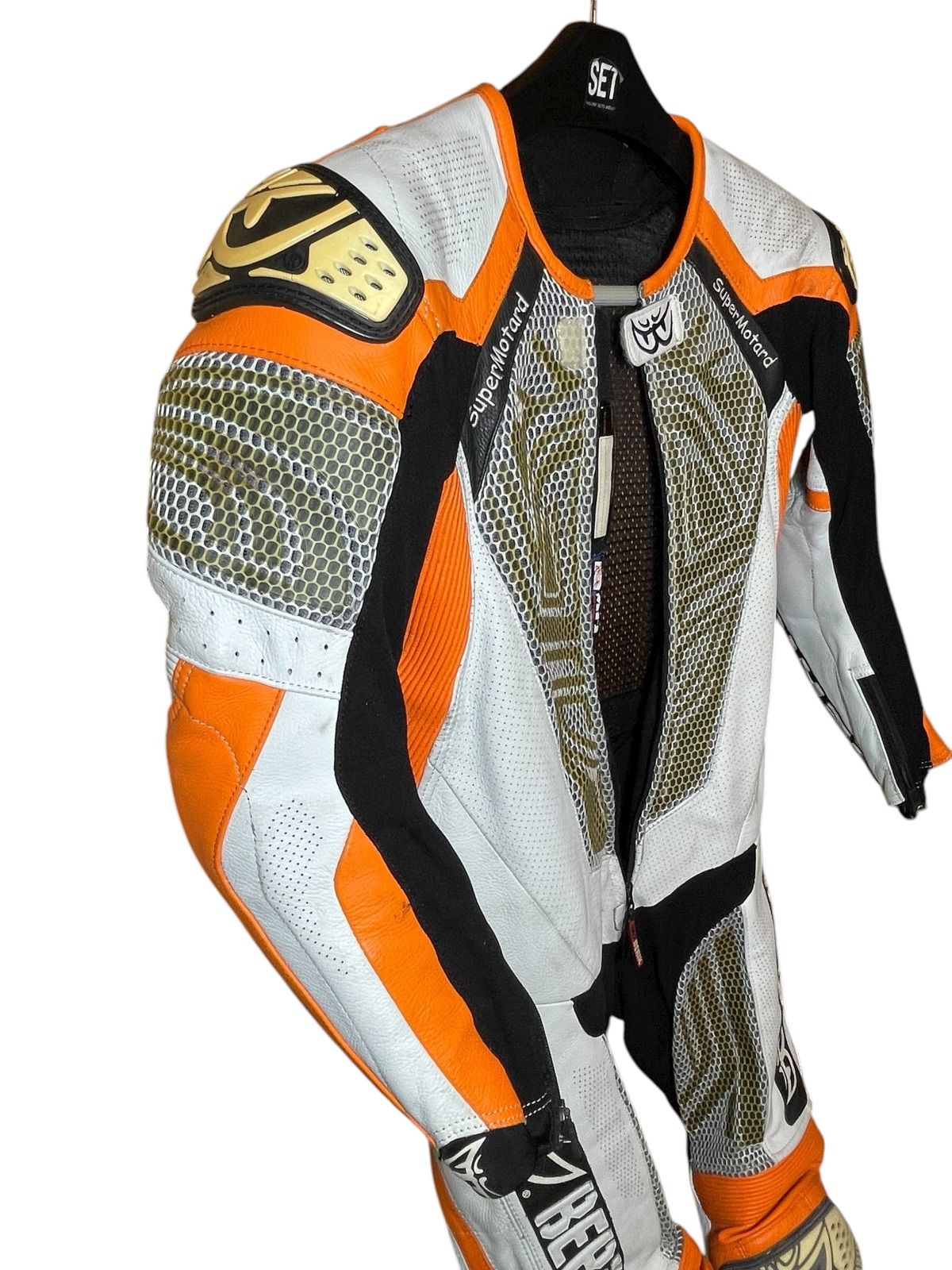 MFJ公認 BERIK ベリック SuperMotard レーシングスーツ 皮ツナギ M