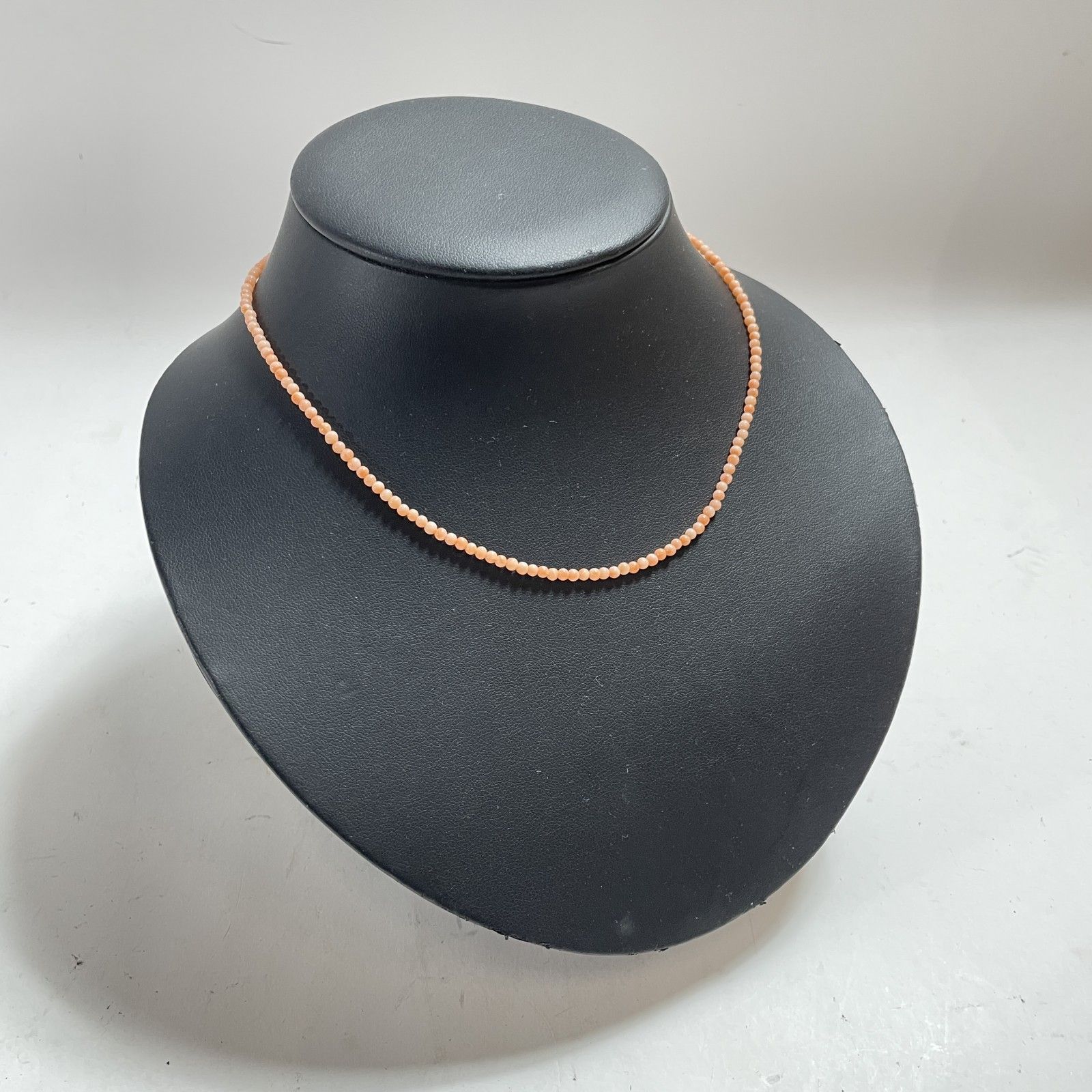 K 18 750刻印 18金 留め具 天然石 ネックレス 3点 総重量30.8 g 0.03 kg