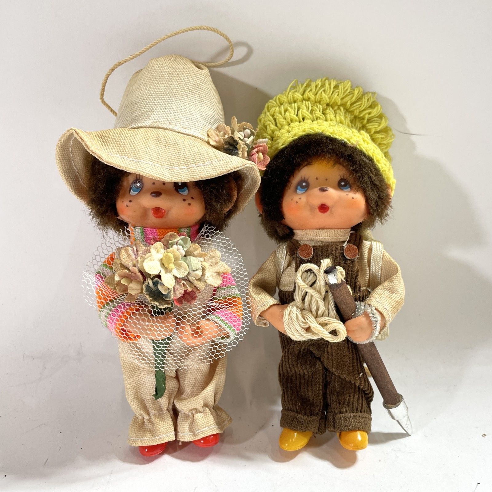 ビヨンヴィンブラッド レアなビンテージの少女が描かれた壁掛け