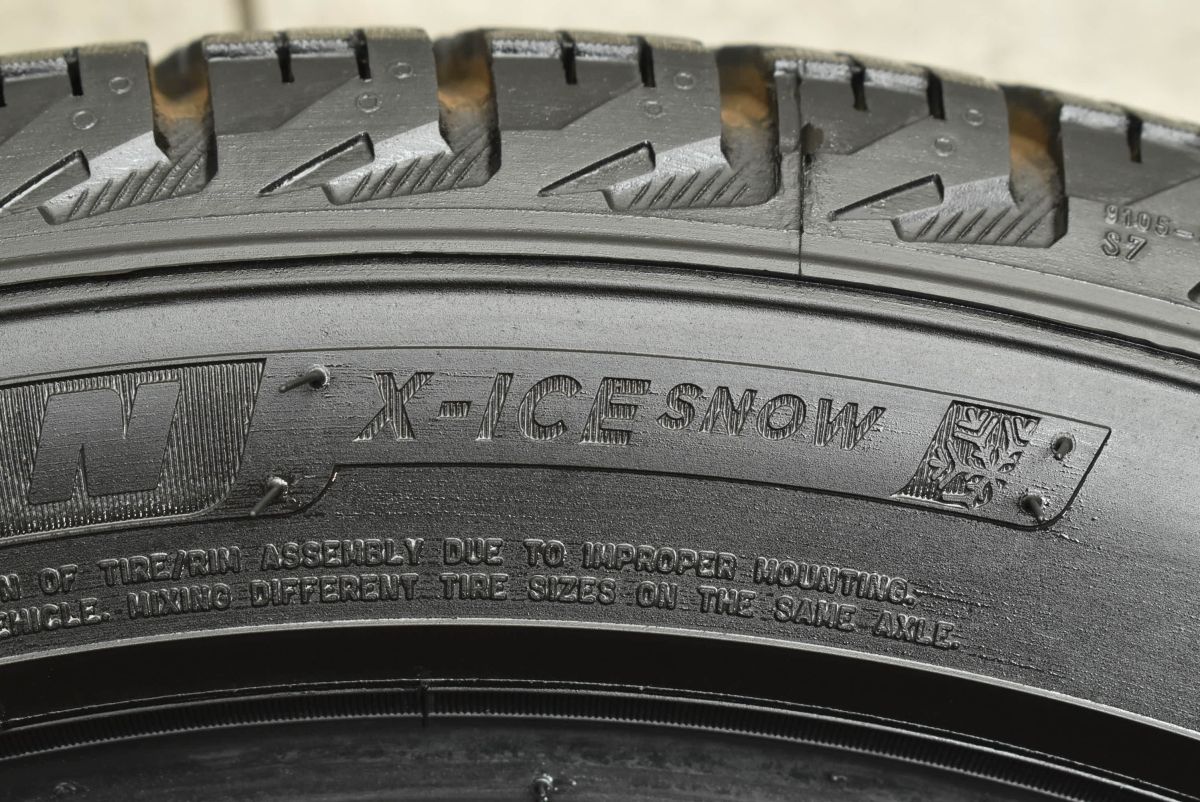 ヴォクシー MAZDA