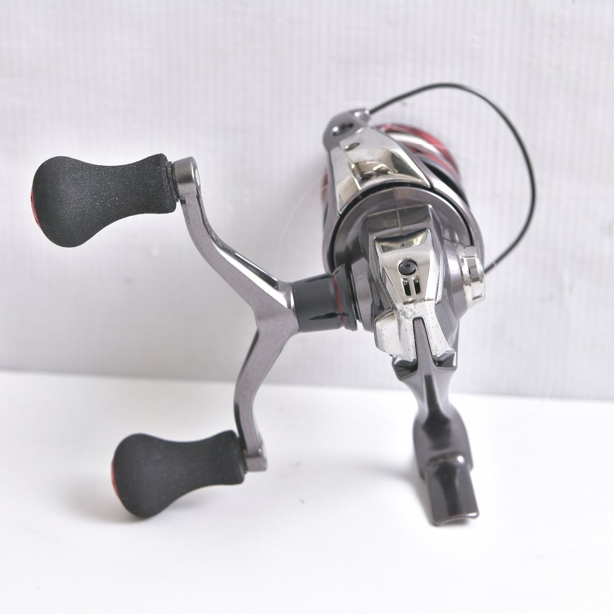 DH スピニングリール