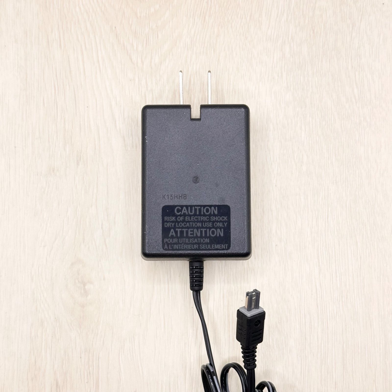 ❤️新品❤️STK JVC AP-V14U ビデオカメラACアダプタ充電器 セット ❤️新品❤️STK JVC AP-V14U ビデオカメラACアダプタ充電器 セット