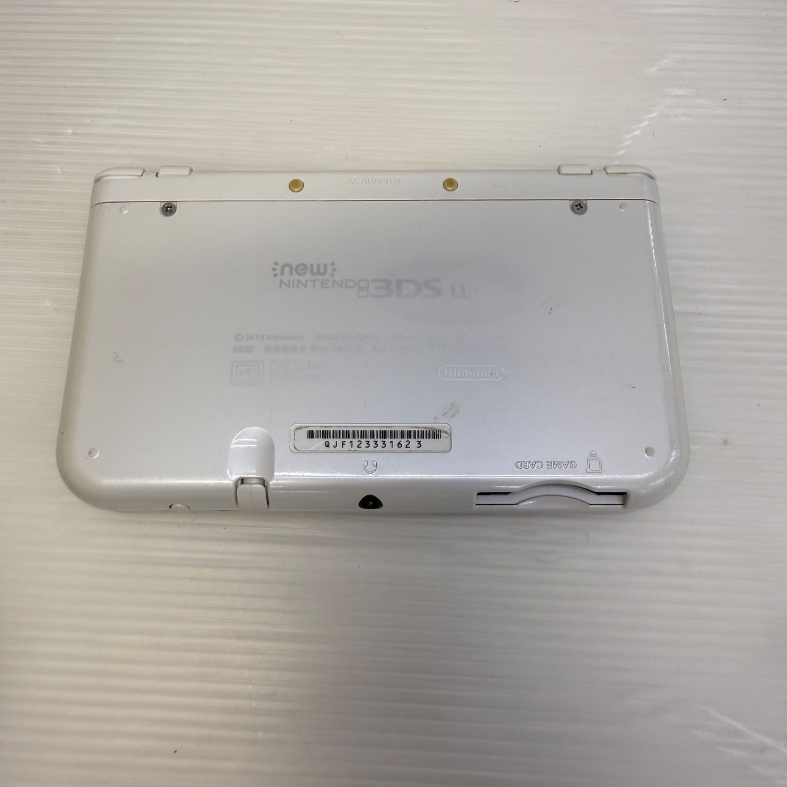 パールホワイト