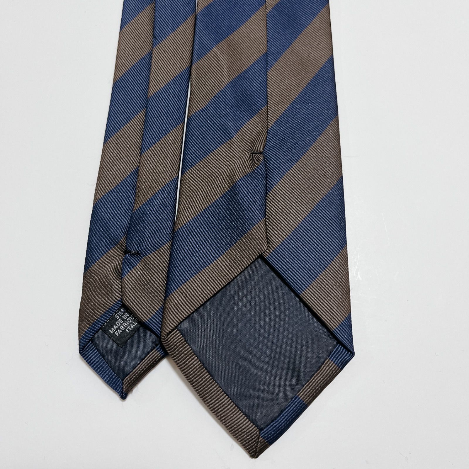 美品 ダンヒル ネクタイ ハイブランド レジメンタル ストライプ柄 光沢