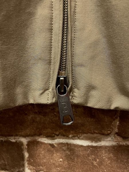 裏地チェック スウィングトップ