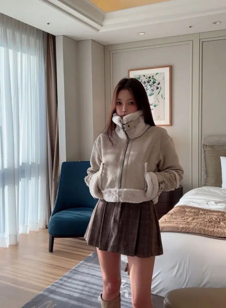 HYPNOTIC ムートン アイボリー クロップド オリジナル商品