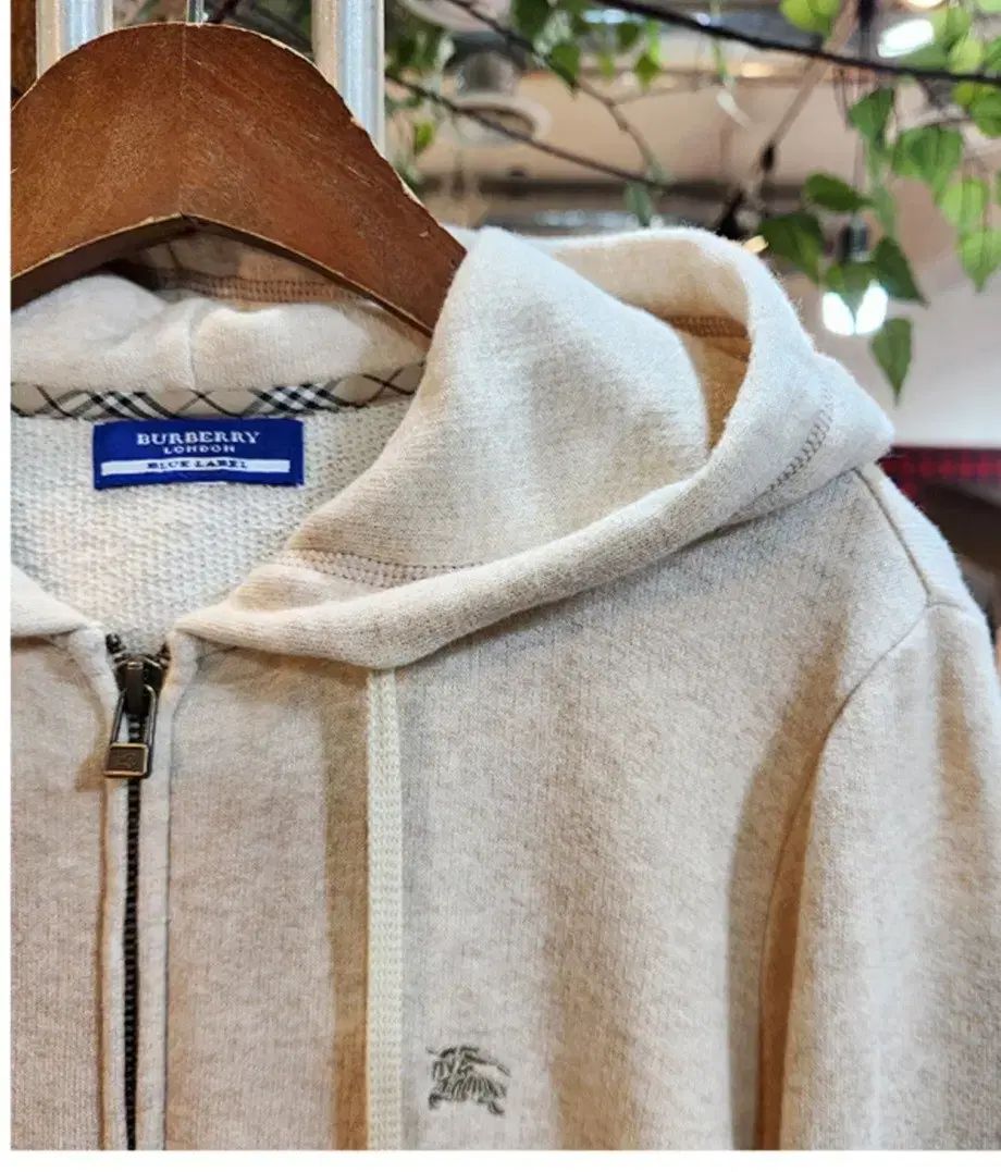 ブルーレーベル ベージュ