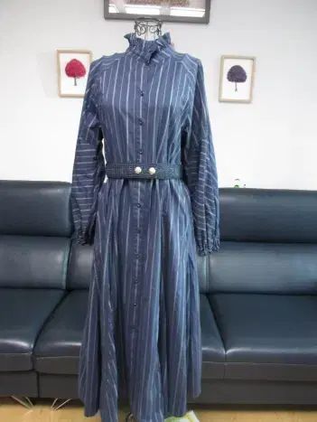 ザアイザット ストライプ ONE PIECE