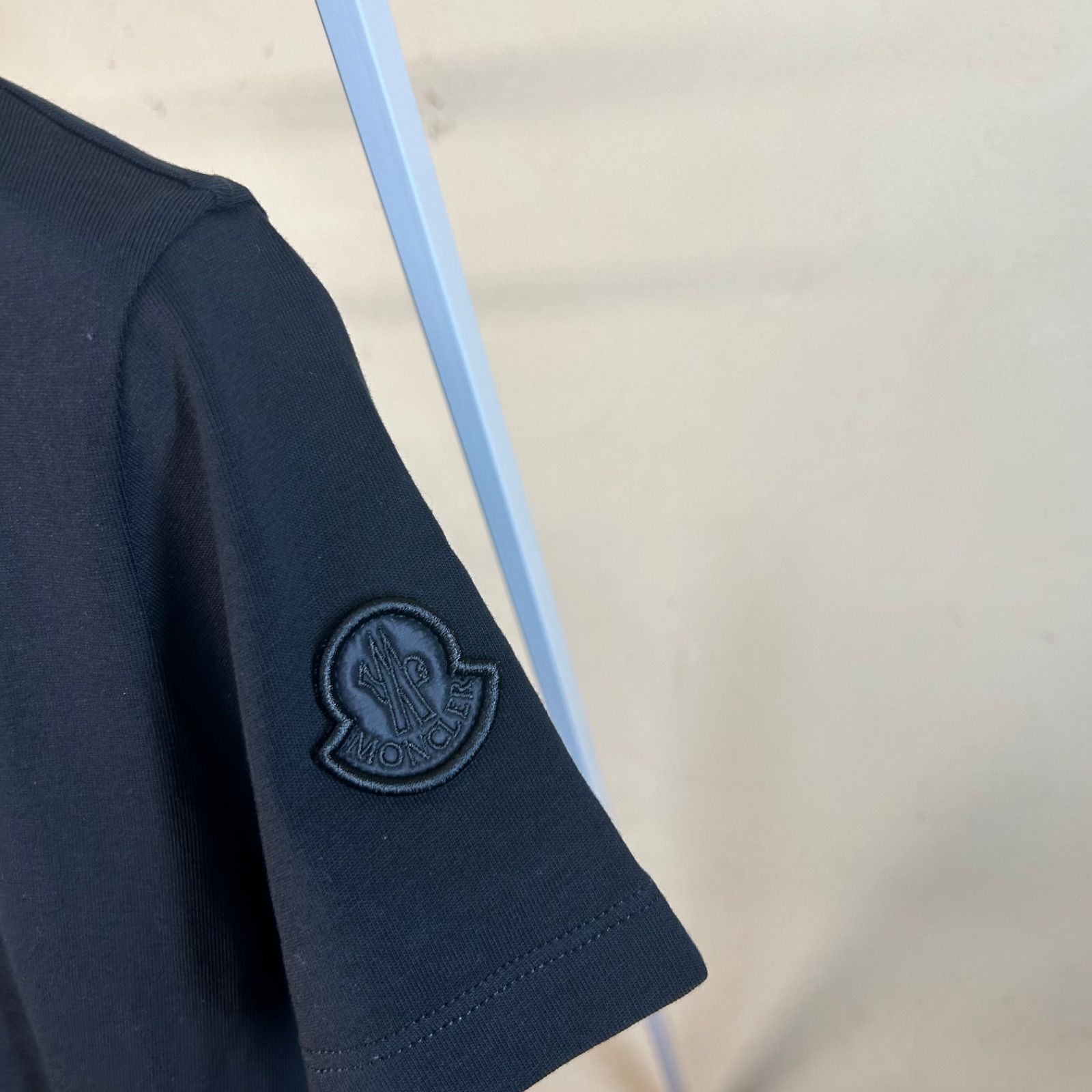 23年式 MONCLERモンクレール半袖Tシャツ黒xs