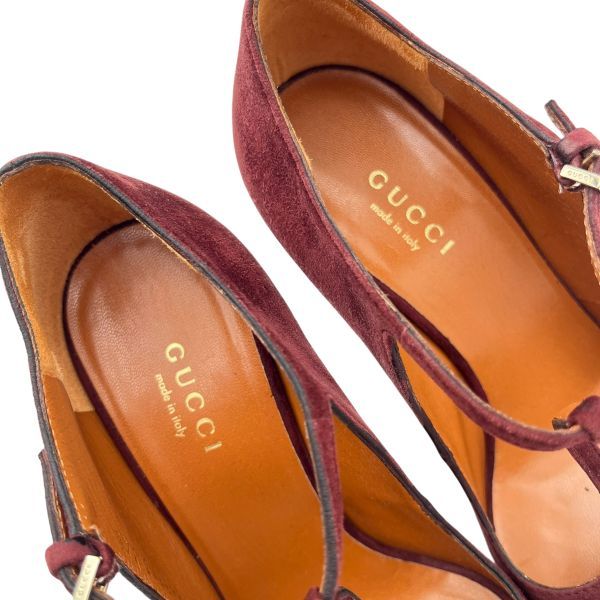 Betty Tストラップ