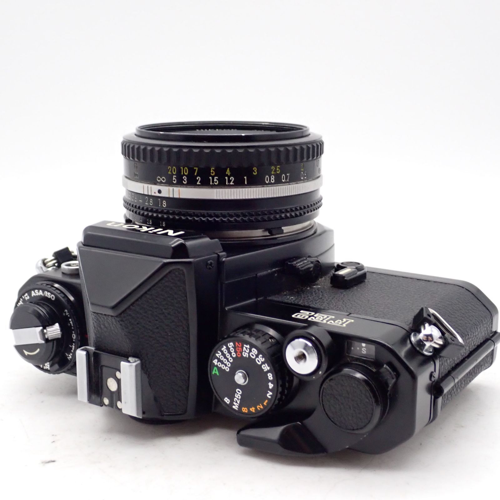良品 Nikon FE2 ブラック 一眼レフフィルムカメラ 2355393 Ai-s Ais