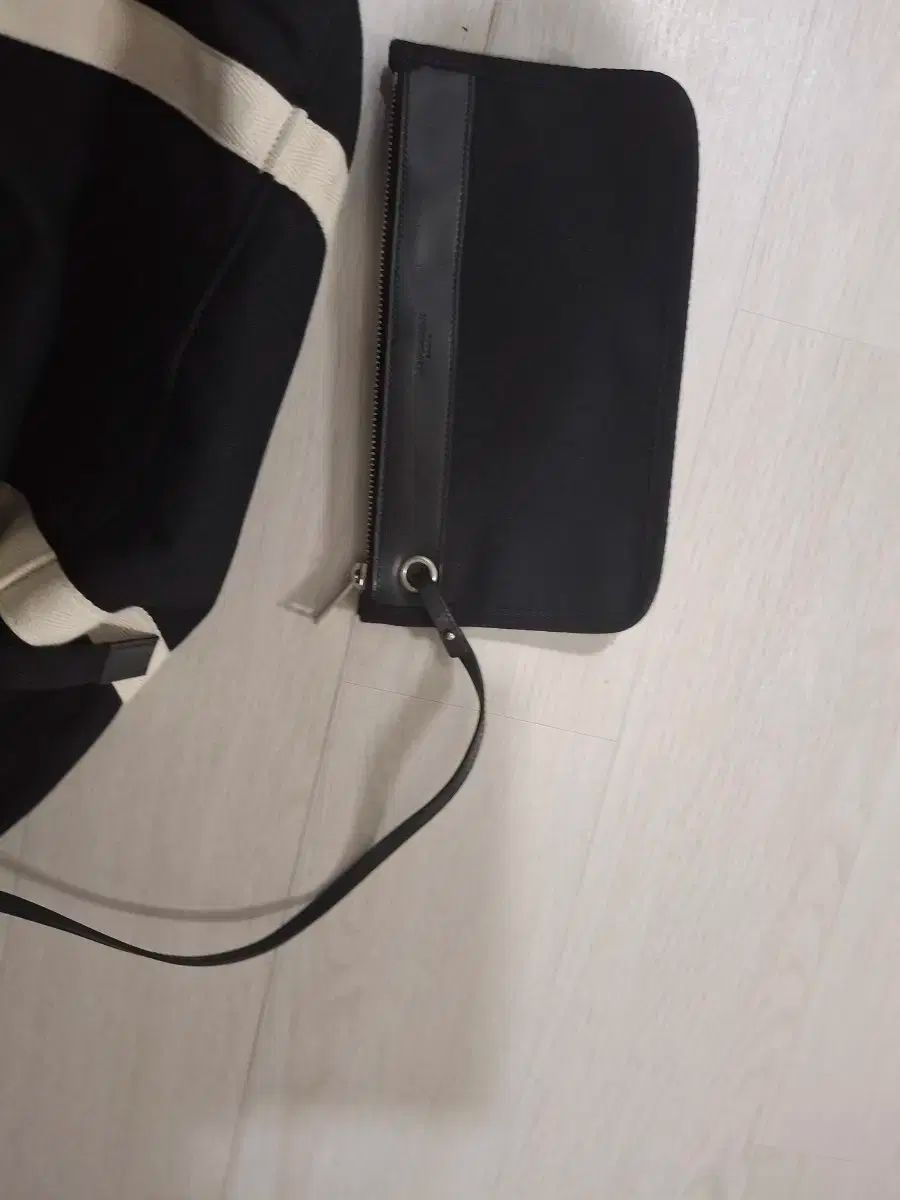  サンローラン RIVE GAUCHE バケットバッグ ポーチ メッセンジャーバッグ ショルダーバッグ