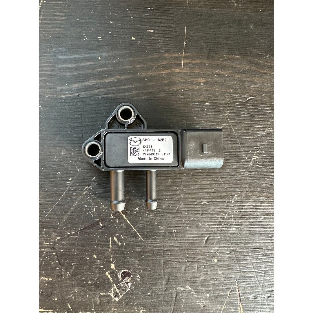 マツダ CX-5 センサープレッシャー (SH) マツダ 純正 CX-5 センサープレッシャー (SH) MAZDA CX-5 SENSOR
