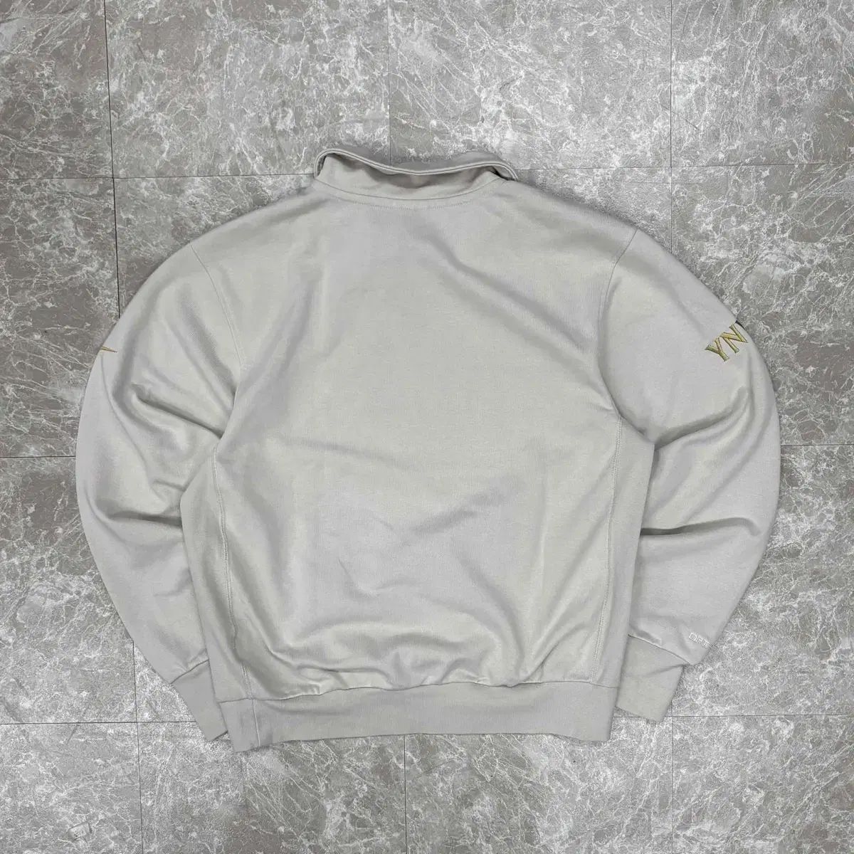 ナイキ 新モデル レブロン X リヴァプール ユナフォーム ハーフジップアップ スウェットシャツ M