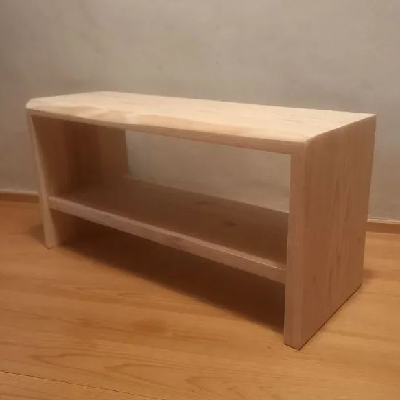 国産杉 留め加工スツールベンチ 棚付きウッドベンチ ナチュラル ディスプレイ台