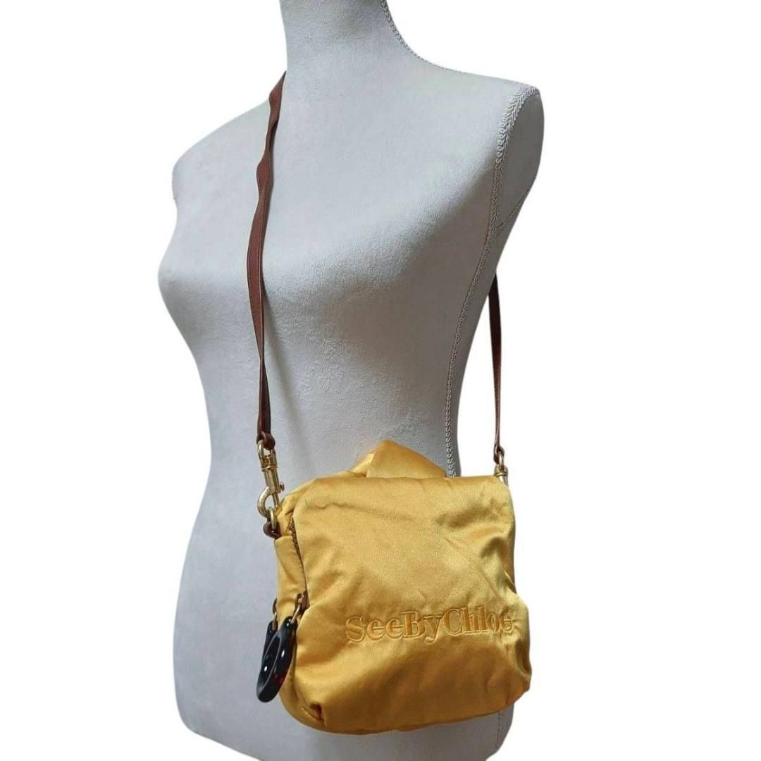 See by Chloe Tilly スモール サテン クロスボディ