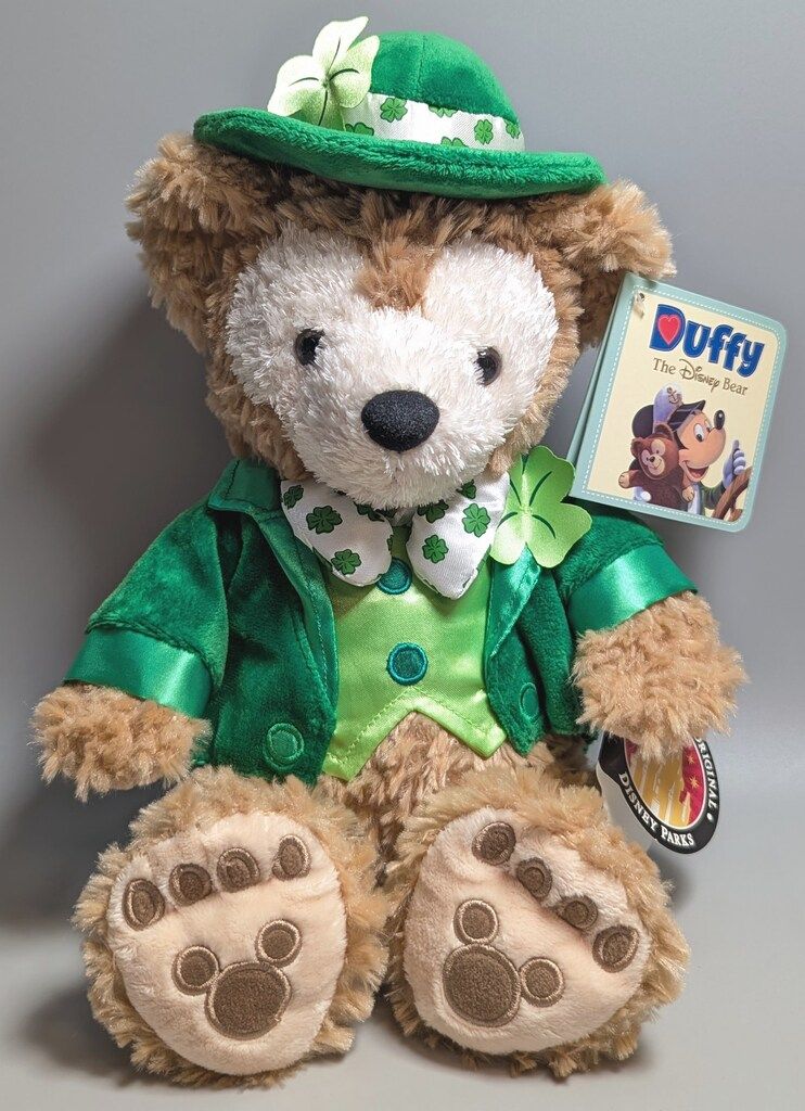 ウォルトディズニーワールド ダッフィーぬいぐるみ StPatrick'sDays