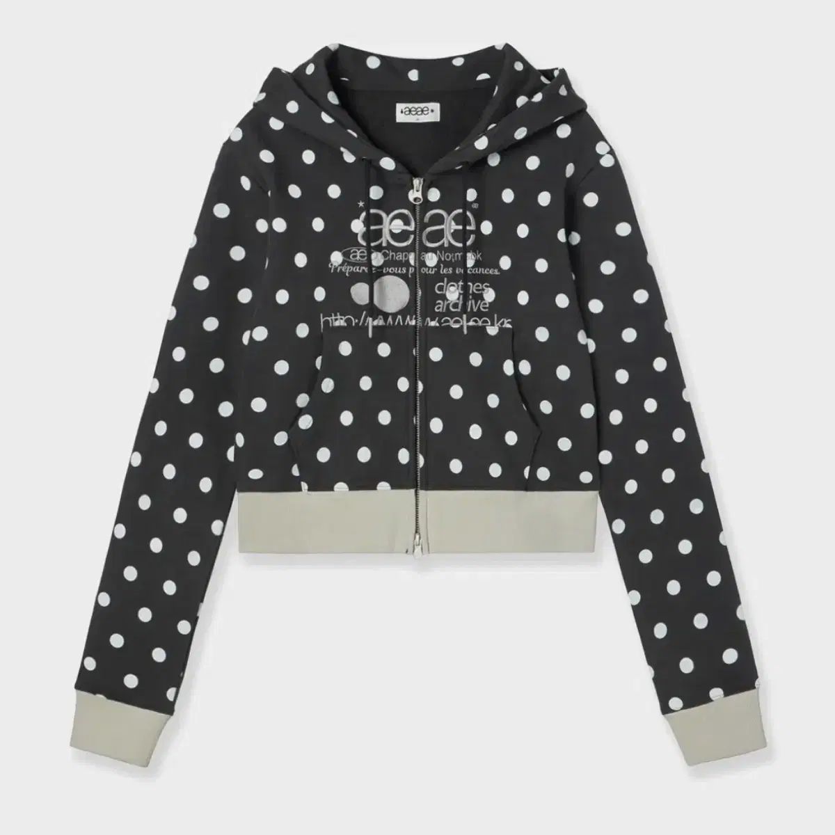 アイイーワイ ドット クロップド フードジップアップ