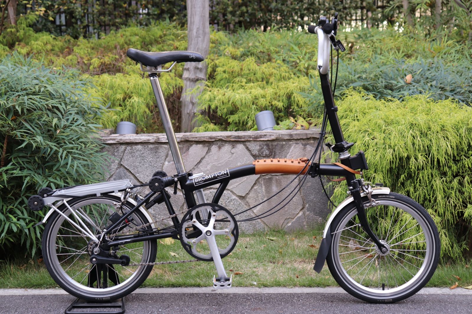 ブロンプトン M 6 R 2013年 ミニベロ 折り畳み 小径車