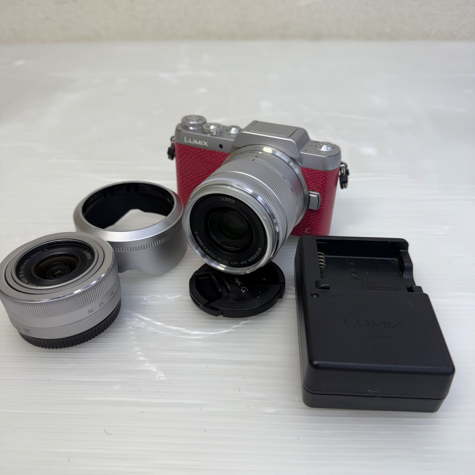 ルミックス ミラーレス一眼 DMC-GF7 レンズ付き カメラ パナソニック LUMIX