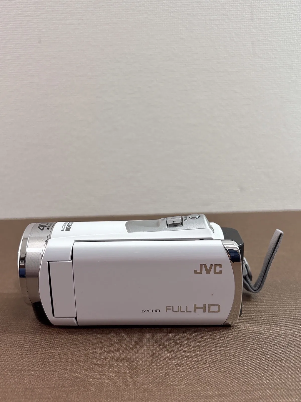JVC GZ-E290-S バッテリー2個 SDカード（16G）2枚付き JVC GZ-E290-S