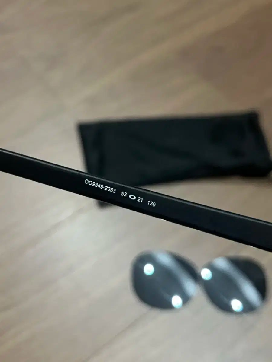 オークリー LATCH