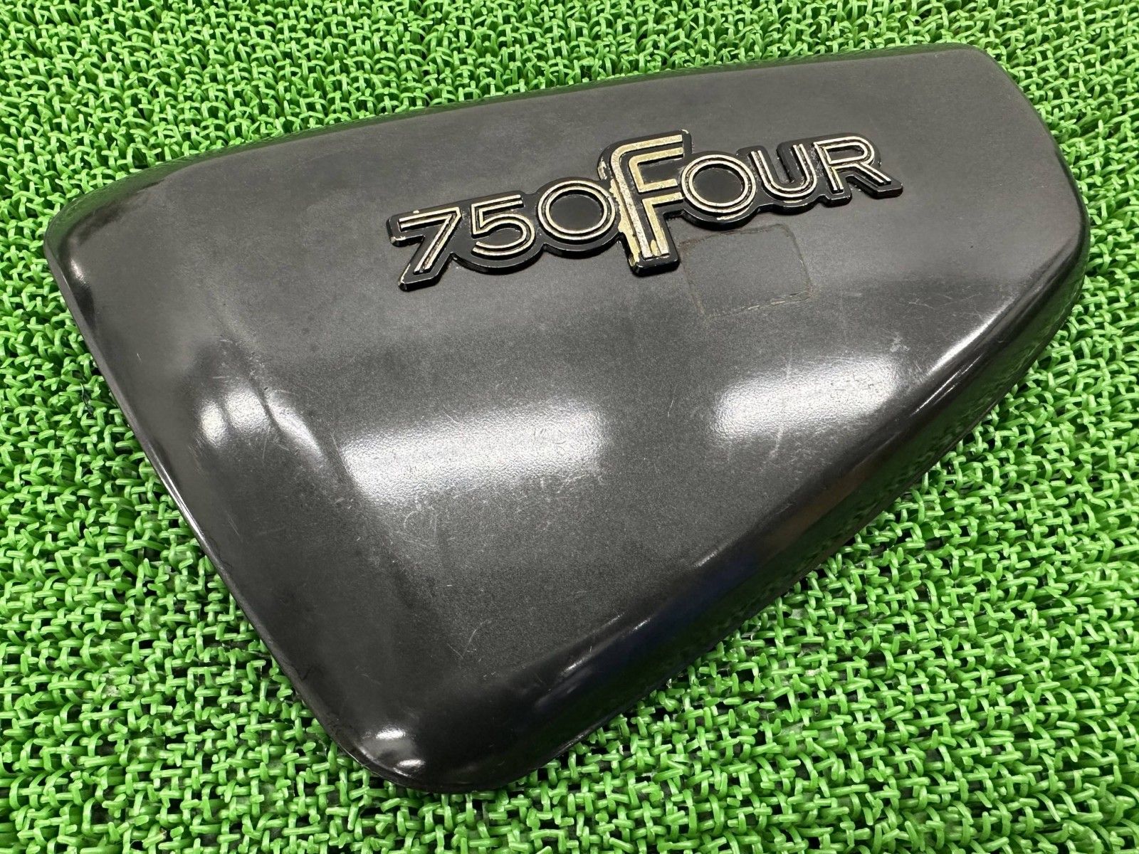 CB750F HONDA 純正 サイドカバー サイドカウル アカxシロ 83700-438