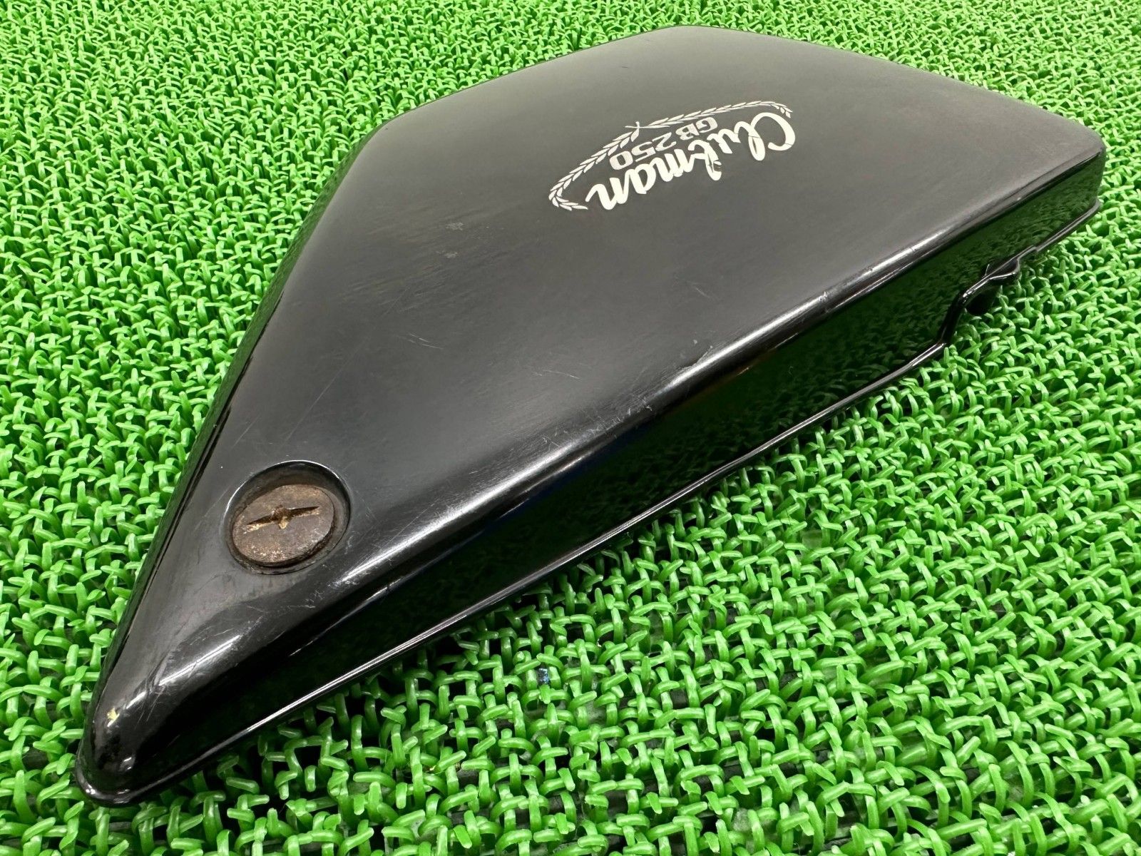GB250クラブマン サイドカバー 右 黒 KL8 ホンダ 純正 中古 バイク 