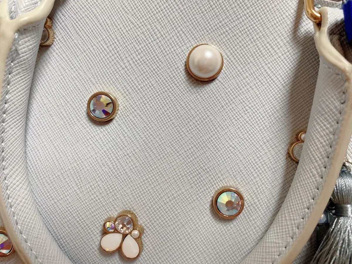 サマンサベガ スカイ Bijou ミニバック リボンヘアピン 贈呈